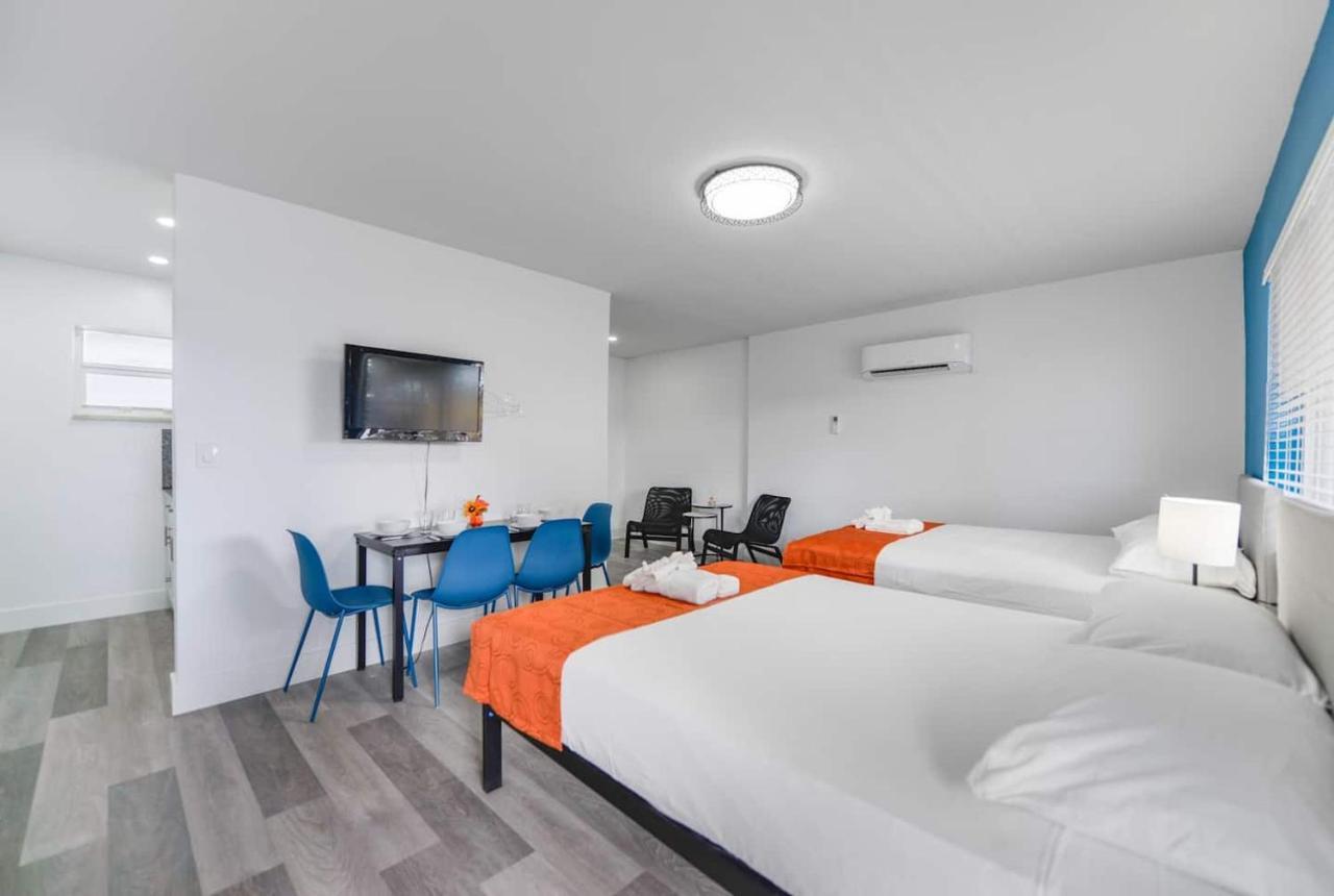 Fantastic 1 Bedroom With Pool Steps From The Beach #43 Hollywood Exterior foto