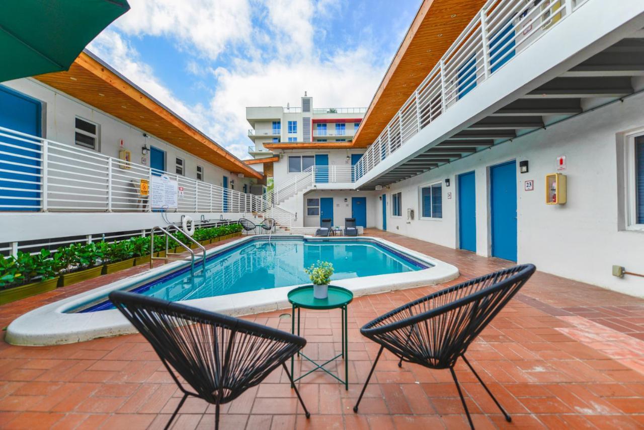 Fantastic 1 Bedroom With Pool Steps From The Beach #43 Hollywood Exterior foto
